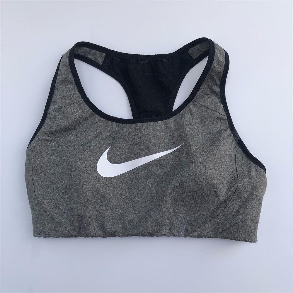 Nike Sports Bra (Very good condition)